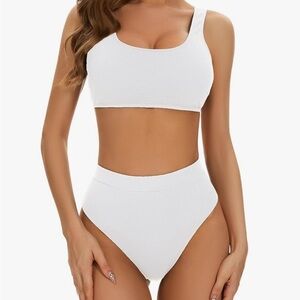 White Ribbed Textured Bikini Set Scoop Neck Cheeky Bottom Swimsuit Size M NWT